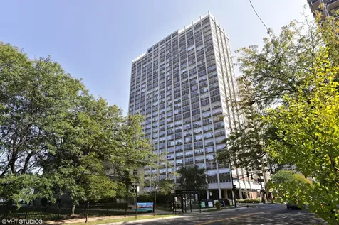 6171 North Sheridan Road Chicago IL 60660