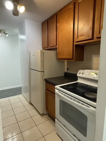 6171 North Sheridan Road Chicago IL 60660