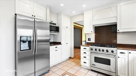 6N777 Palomino Drive Campton Hills IL 60175