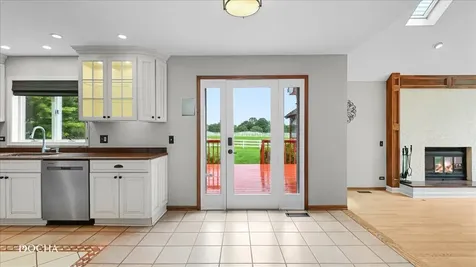 6N777 Palomino Drive Campton Hills IL 60175