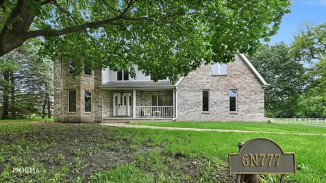 6N777 Palomino Drive Campton Hills IL 60175
