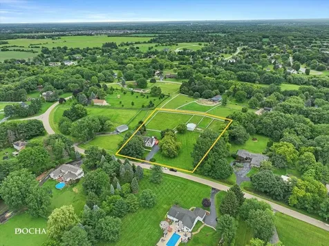 6N777 Palomino Drive Campton Hills IL 60175