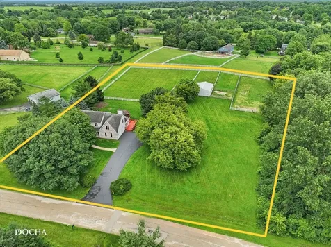 6N777 Palomino Drive Campton Hills IL 60175