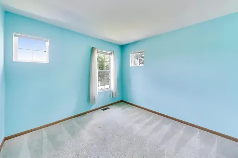 931 East Savannah Drive Romeoville IL 60446