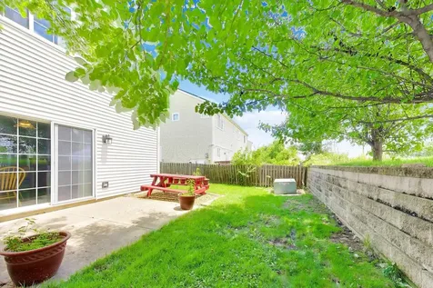 931 East Savannah Drive Romeoville IL 60446