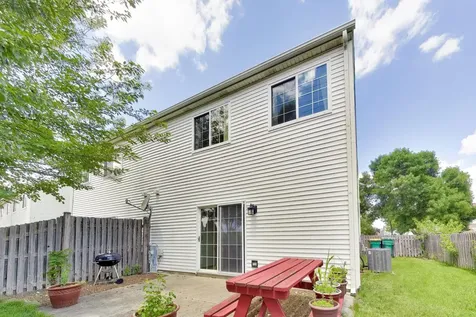 931 East Savannah Drive Romeoville IL 60446