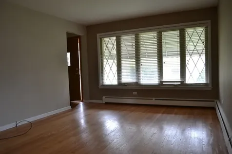9647 South Sacramento Avenue Evergreen Park IL 60805