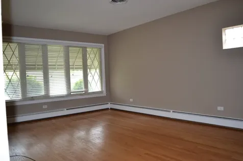 9647 South Sacramento Avenue Evergreen Park IL 60805