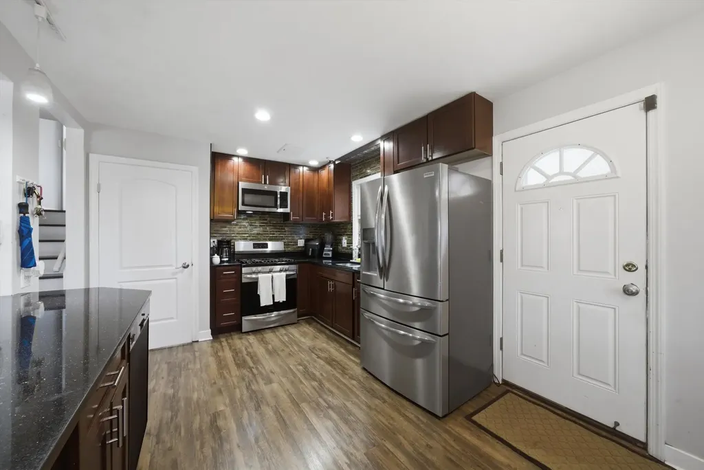 3841 Arthur Avenue Brookfield IL 60513