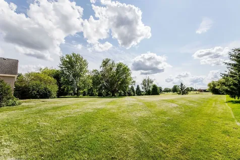 5066 North Pin Oak Turn Drive Bourbonnais IL 60914