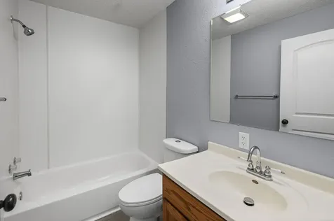 506 East Elm Street Salem IL 62881