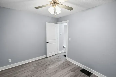 506 East Elm Street Salem IL 62881