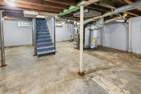 506 East Elm Street Salem IL 62881