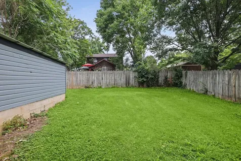 506 East Elm Street Salem IL 62881
