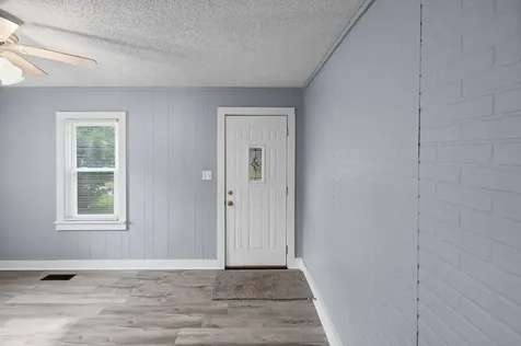 506 East Elm Street Salem IL 62881