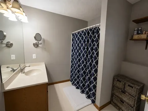 1307 Beacon Hill Court Normal IL 61761
