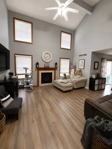 1307 Beacon Hill Court Normal IL 61761