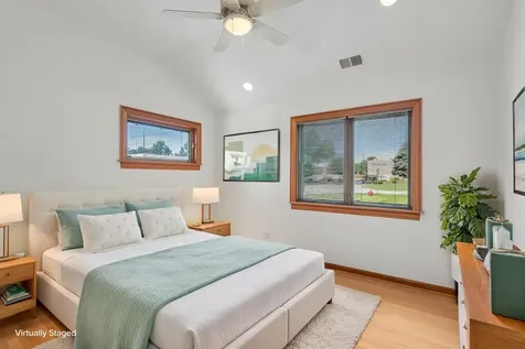 1607 Short Terrace Des Plaines IL 60018