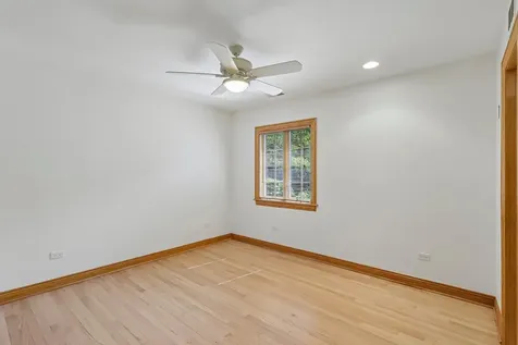 1607 Short Terrace Des Plaines IL 60018