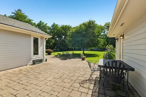 1607 Short Terrace Des Plaines IL 60018