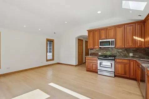 1607 Short Terrace Des Plaines IL 60018
