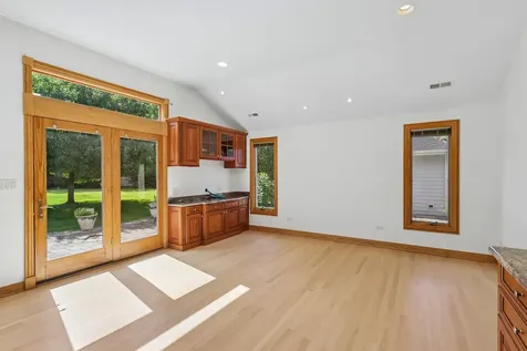 1607 Short Terrace Des Plaines IL 60018