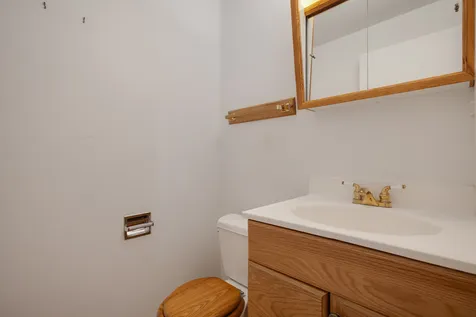 1477 William Clifford Lane Elk Grove Village IL 60007