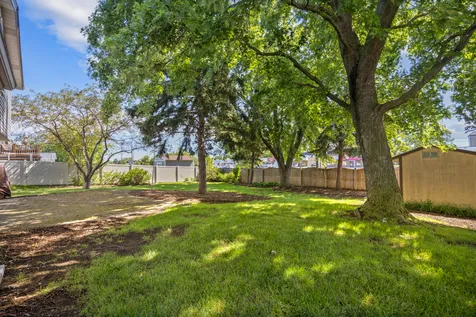 1477 William Clifford Lane Elk Grove Village IL 60007