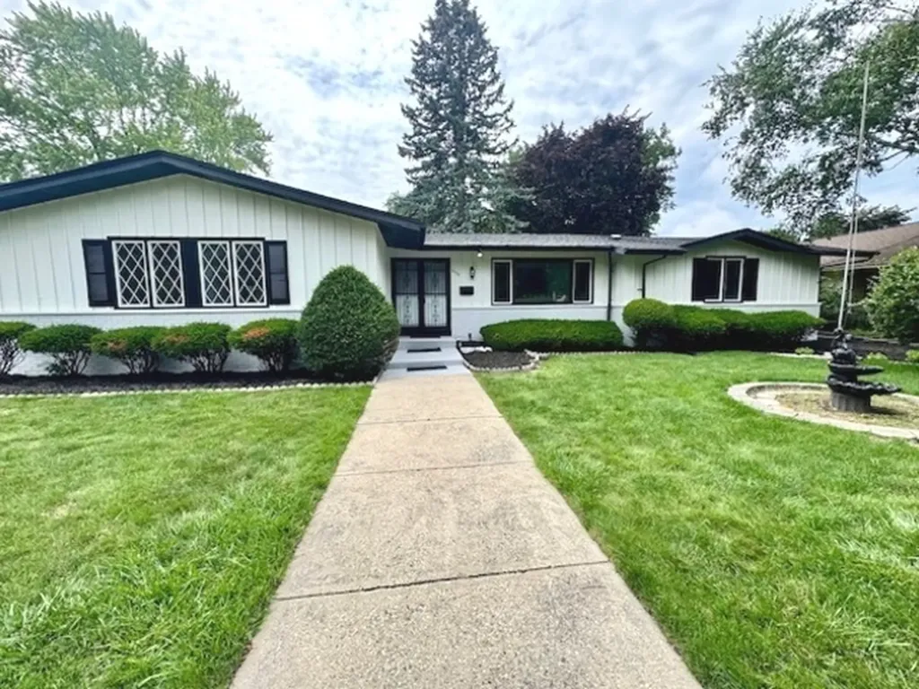 2508 Gabriel Avenue Zion IL 60099