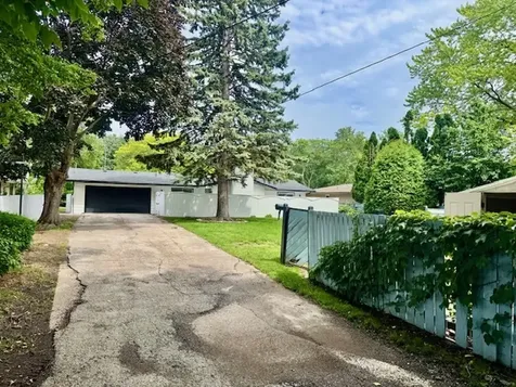 2508 Gabriel Avenue Zion IL 60099