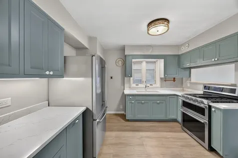 18516 Riegel Road Homewood IL 60430