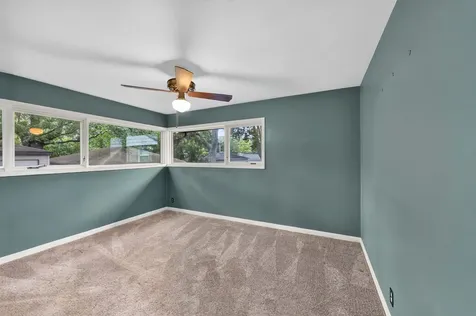 18516 Riegel Road Homewood IL 60430