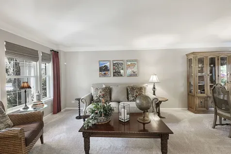 548 Arbor Lane South Elgin IL 60177