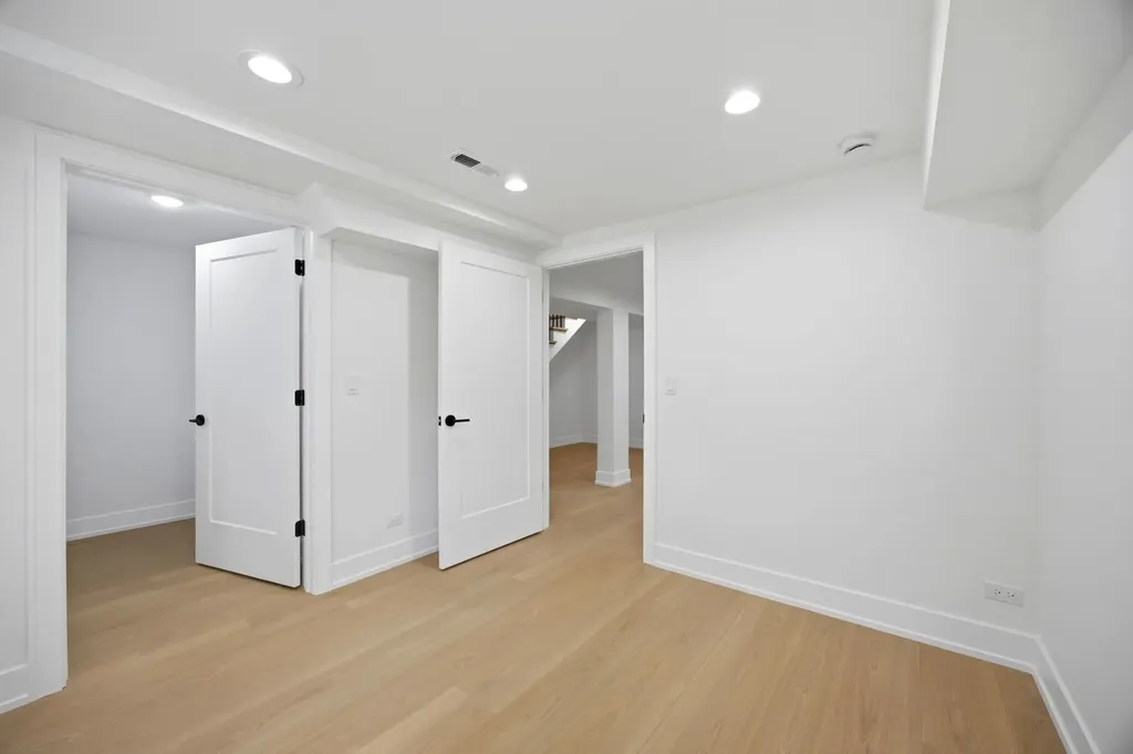 3608 West Wolfram Street Chicago IL 60618