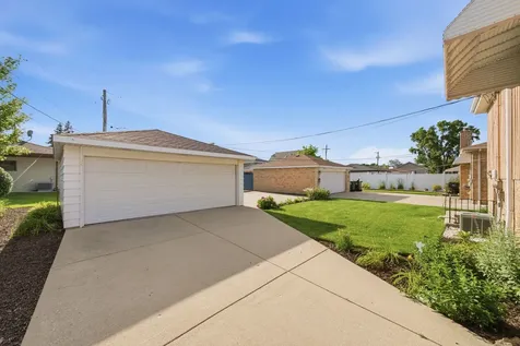 6204 North Emerson Street Rosemont IL 60018