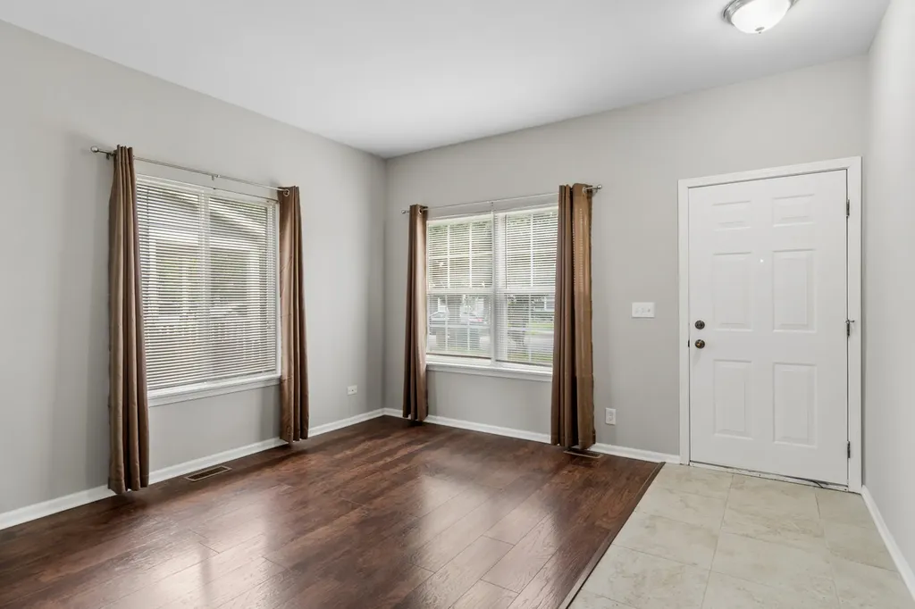 13943 South Oakdale Circle Plainfield IL 60544