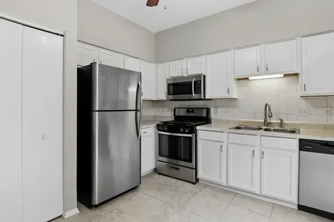 13943 South Oakdale Circle Plainfield IL 60544