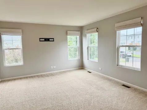 1678 Windward Drive Pingree Grove IL 60140