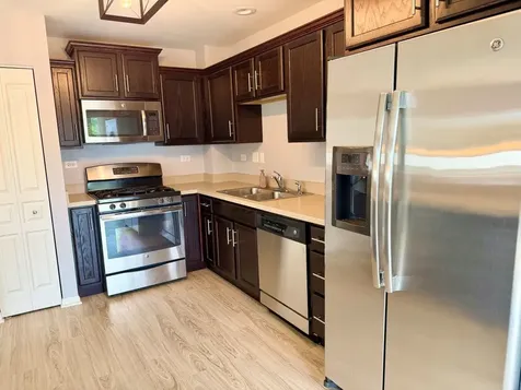 1678 Windward Drive Pingree Grove IL 60140