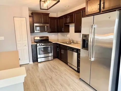1678 Windward Drive Pingree Grove IL 60140