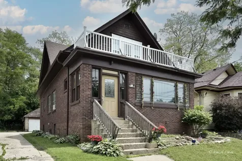 93 Elmhurst Street Crystal Lake IL 60014