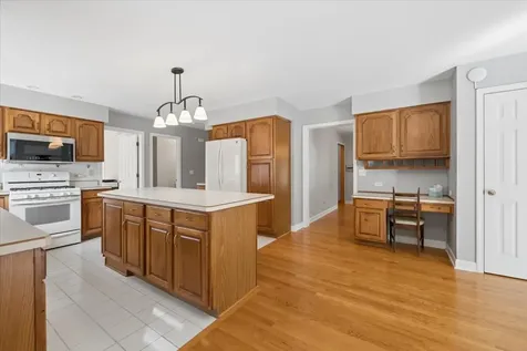 41W610 Silvana Drive Elgin IL 60124