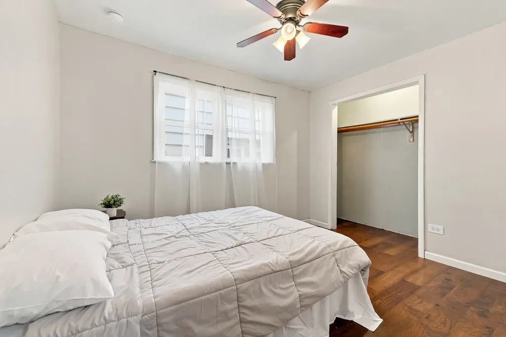 11157 South Spaulding Avenue Chicago IL 60655