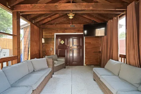 11157 South Spaulding Avenue Chicago IL 60655