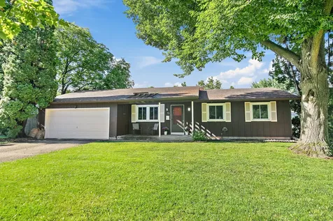 85 Sherbon Lane Crystal Lake IL 60014