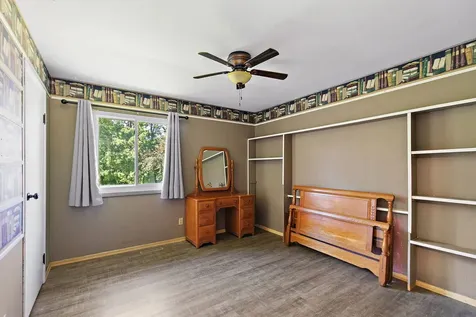 85 Sherbon Lane Crystal Lake IL 60014