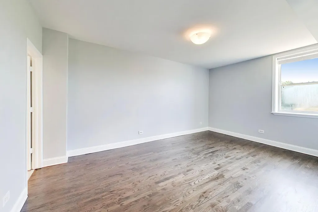 4408 South Michigan Avenue Chicago IL 60653
