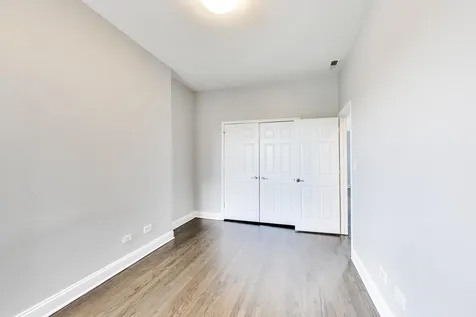4408 South Michigan Avenue Chicago IL 60653