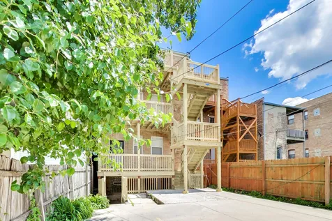 4408 South Michigan Avenue Chicago IL 60653