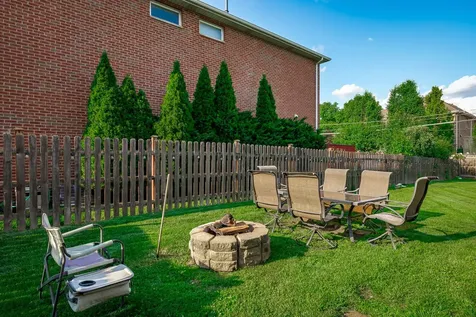 389 South West Avenue Elmhurst IL 60126